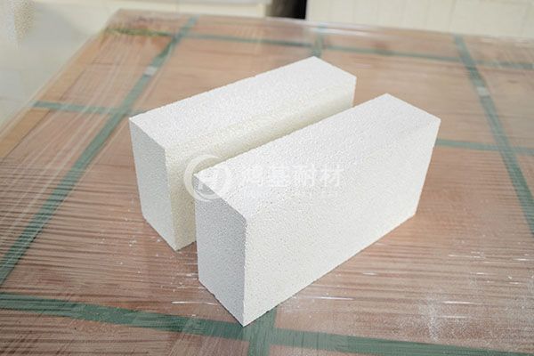 輕質(zhì)莫來(lái)石保溫磚